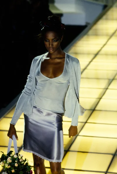 Look 19